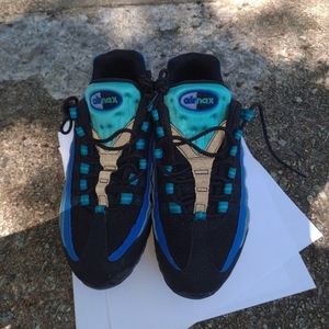 BRAND: Nike/AirMax. COLOR: Blue-ish, Black.  SIZE: 8